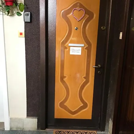 Apartment Romantic-downtown-free Parking Szeged