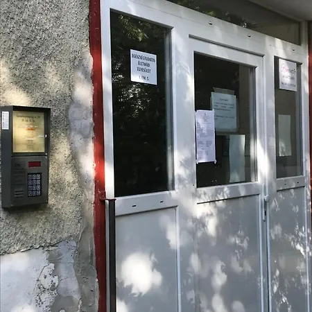 Romantic-downtown-free Parking Szeged